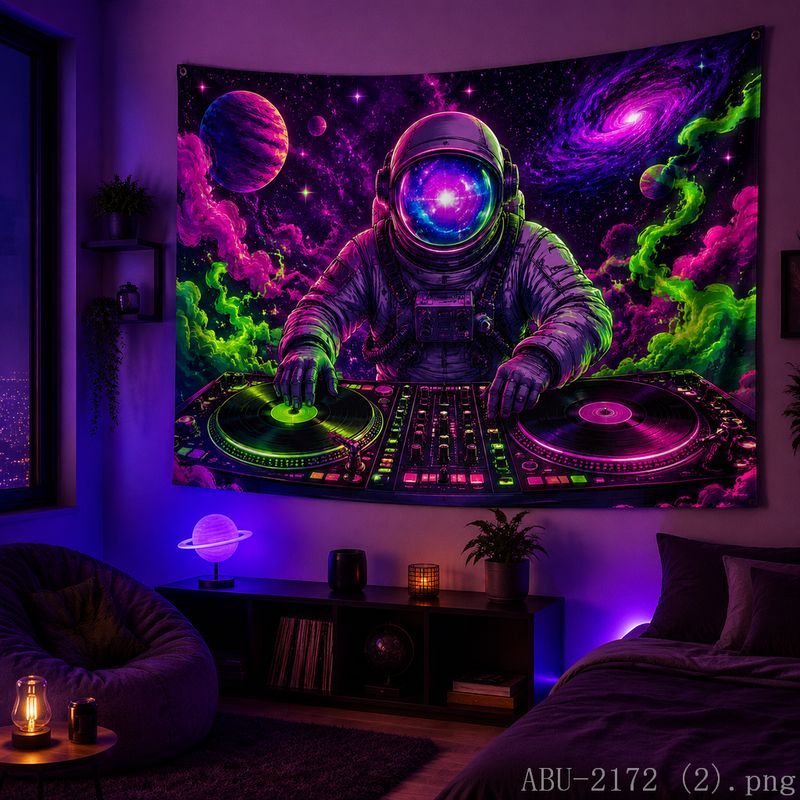 Esports Gaming Bar - Permadani Cakram Astronot Luar Angkasa Dekorasi
